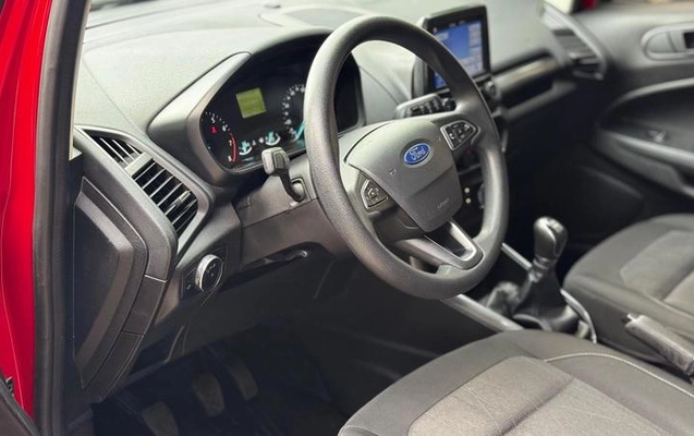 imagem-https://www.socarrao.com.br/sc-vehicle-images-prod/3738328/1789520311862-8460719_12_B_d3aa35f147.jpeg