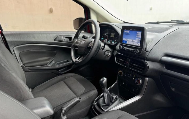 imagem-https://www.socarrao.com.br/sc-vehicle-images-prod/3738328/1789520311867-8460719_15_B_e5f0dd2b48.jpeg