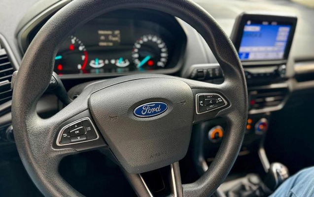 imagem-https://www.socarrao.com.br/sc-vehicle-images-prod/3738328/1789520311873-8460719_19_B_83c2abe870.jpeg
