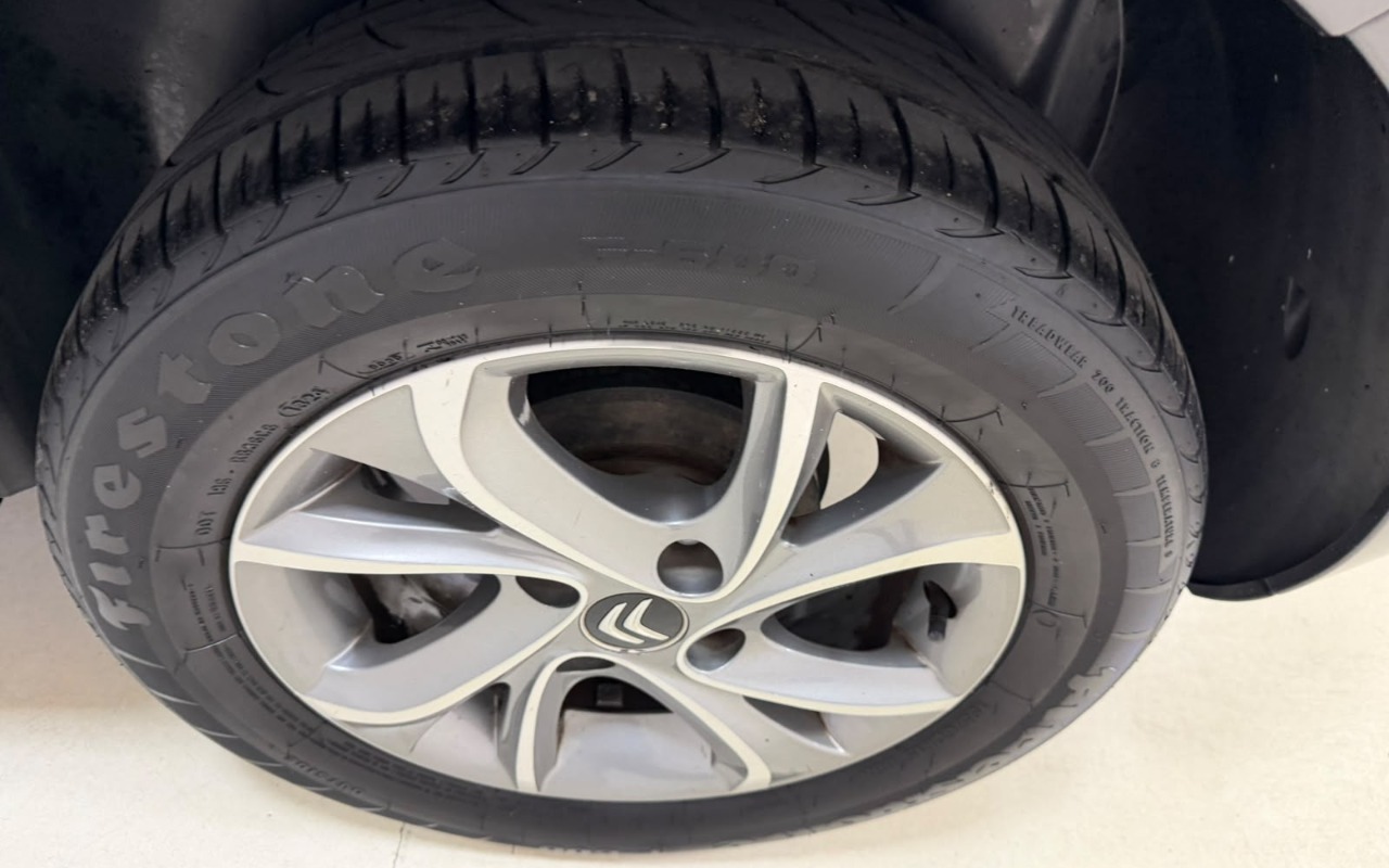 imagem-https://www.socarrao.com.br/sc-vehicle-images-prod/3738391/1788978584430-V2hhdHNBcHAgSW1hZ2UgMjAyNi0wOS0wNSBhdCAxMC4xNi40MiAoMikuanBlZw.jpeg