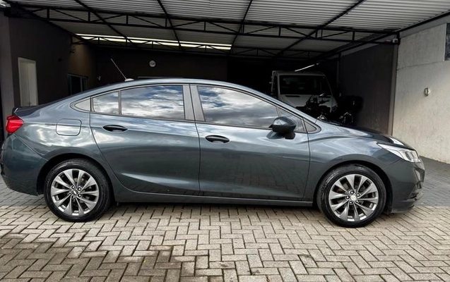imagem-https://www.socarrao.com.br/sc-vehicle-images-prod/3738482/1789170610458-8460847_2_B_8928552089.jpeg