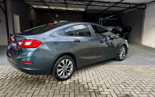 imagem-https://www.socarrao.com.br/sc-vehicle-images-prod/3738482/1789170610459-8460847_3_B_fffb61d5a0.jpeg