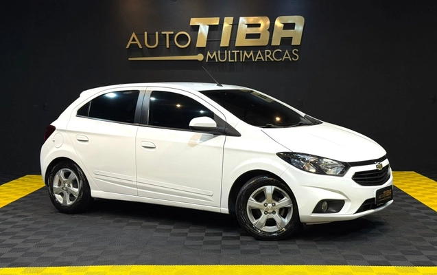 imagem-https://www.socarrao.com.br/sc-vehicle-images-prod/3738483/1788978674929-9_023004.jpg