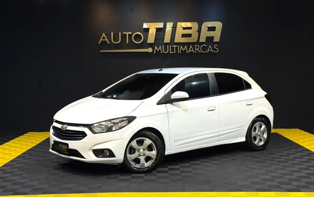 imagem-https://www.socarrao.com.br/sc-vehicle-images-prod/3738483/1788978674932-1_023004.jpg