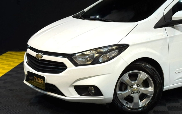 imagem-https://www.socarrao.com.br/sc-vehicle-images-prod/3738483/1788978674935-10_023004.jpg