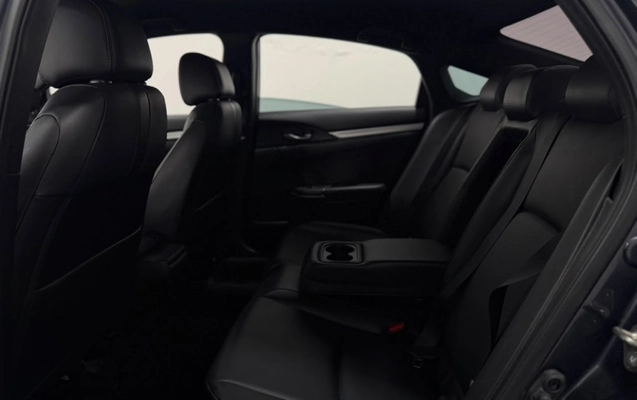 imagem-https://www.socarrao.com.br/sc-vehicle-images-prod/3738484/1788978705740-4_113710.jpg