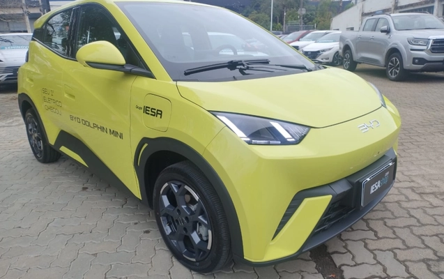 imagem-https://www.socarrao.com.br/sc-vehicle-images-prod/3738752/1792570994248-5V3a8Inatb9a7YFHJqdqbz0N4Y2CAqMi.jpg