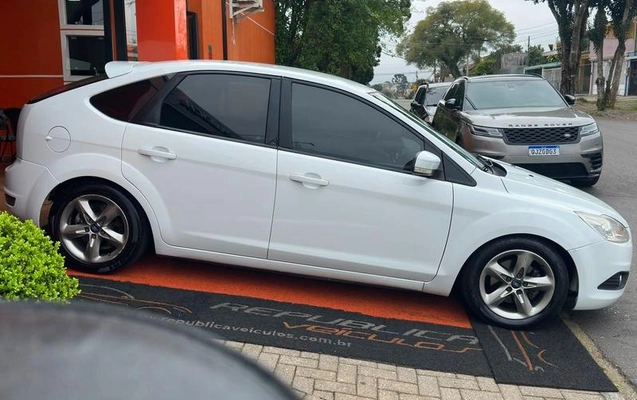 imagem-https://www.socarrao.com.br/sc-vehicle-images-prod/3738753/1788979057809-8460075_9_B_54b331a089.jpeg