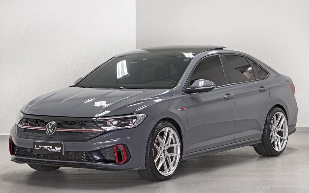 Volkswagen Jetta 2024 Cinza — foto 1 de 3