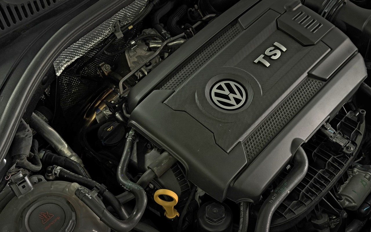 imagem-https://www.socarrao.com.br/sc-vehicle-images-prod/3738788/1788979188643-aW1hZ2UwMDAwNi5qcGc.jpg
