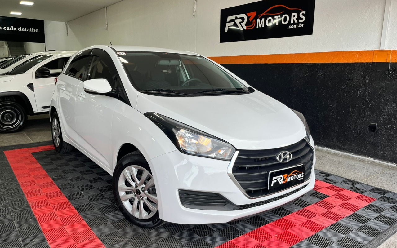 Hyundai HB20 2017 Branco — foto 1 de 3