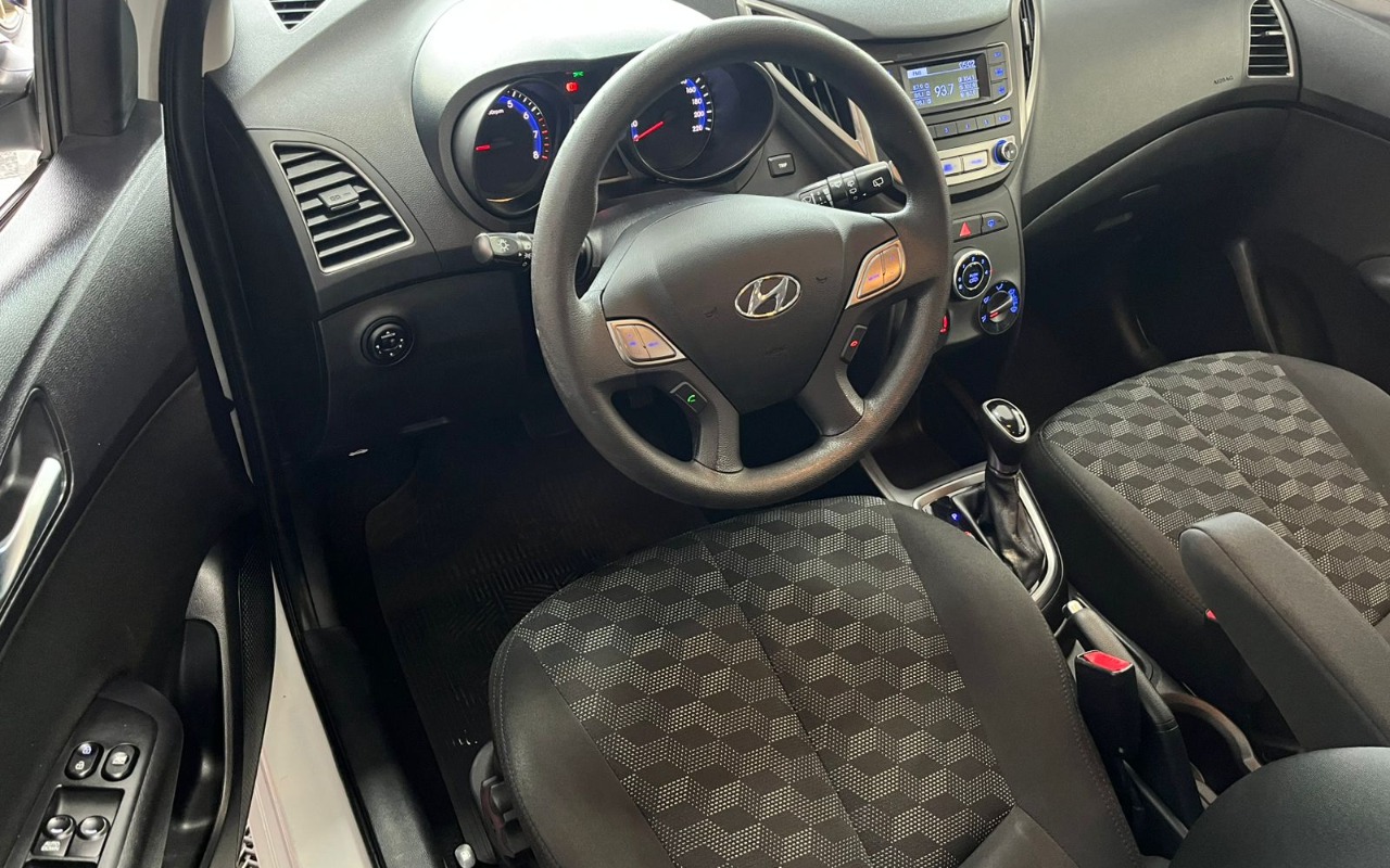 imagem-https://www.socarrao.com.br/sc-vehicle-images-prod/3738836/1788979443792-V2hhdHNBcHAgSW1hZ2UgMjAyNi0wOS0wMyBhdCAxNy4xMS4zMS5qcGVn.jpeg