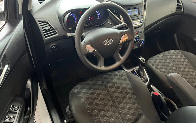 imagem-https://www.socarrao.com.br/sc-vehicle-images-prod/3738836/1788979443792-V2hhdHNBcHAgSW1hZ2UgMjAyNi0wOS0wMyBhdCAxNy4xMS4zMS5qcGVn.jpeg