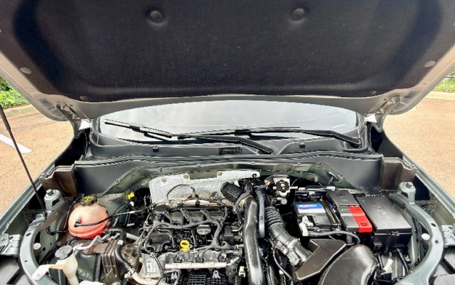 imagem-https://www.socarrao.com.br/sc-vehicle-images-prod/3738862/1788979651724-app-photos-qk4Yi4priL5OBhexByWsveVOufYj2mvl.jpg