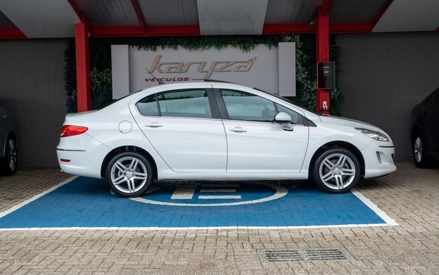 imagem-https://www.socarrao.com.br/sc-vehicle-images-prod/3738864/1789480590877-8460934_8_B_5d345167bc.jpeg