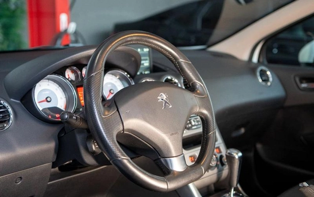 imagem-https://www.socarrao.com.br/sc-vehicle-images-prod/3738864/1789480590881-8460934_13_B_70929080ee.jpeg
