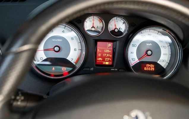 imagem-https://www.socarrao.com.br/sc-vehicle-images-prod/3738864/1789480590881-8460934_14_B_a9de4926ab.jpeg