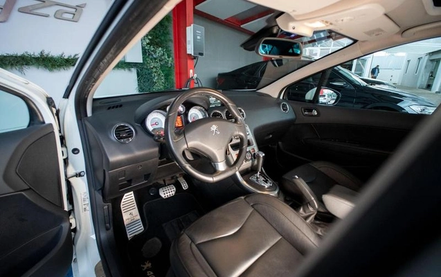 imagem-https://www.socarrao.com.br/sc-vehicle-images-prod/3738864/1789480590883-8460934_14_B_ff0ecc0511.jpeg