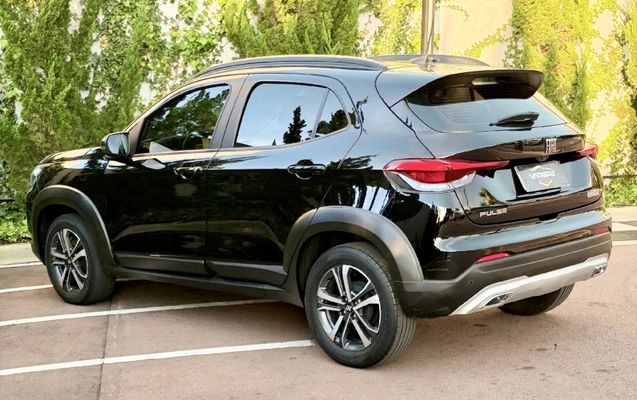 imagem-https://www.socarrao.com.br/sc-vehicle-images-prod/3738866/1788979674841-app-photos-MC1oMMrjGIbzt3RpeOWpUjtXq6WSnnnW.jpg