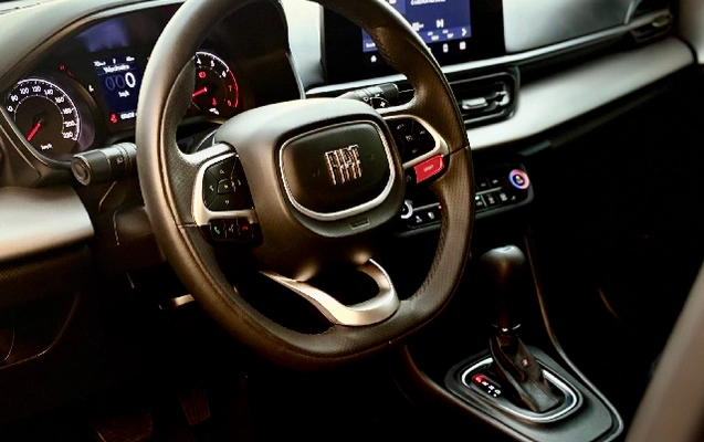 imagem-https://www.socarrao.com.br/sc-vehicle-images-prod/3738866/1788979674843-app-photos-Obw4GALG2kufHOM1QTZ3a4p0e7PqjLbi.jpg