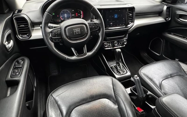 imagem-https://www.socarrao.com.br/sc-vehicle-images-prod/3738903/1789488406105-8461034_7_B_b74babbef9.jpeg