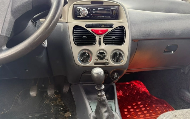 imagem-https://www.socarrao.com.br/sc-vehicle-images-prod/3738946/1789126675497-37c913f71d994d999315fe5918f1ec46_1789126622348.jpg