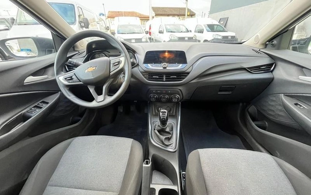 imagem-https://www.socarrao.com.br/sc-vehicle-images-prod/3739/1789223515915-7531128_9_B_fc3b3cc578.jpeg