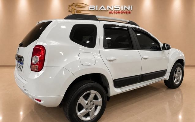 imagem-https://www.socarrao.com.br/sc-vehicle-images-prod/3739019/1788979921175-ZZC9zjobvZL5qqU6mR90yIjXhjsNQJT5.jpg