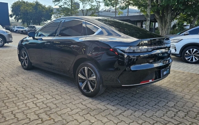 imagem-https://www.socarrao.com.br/sc-vehicle-images-prod/3739048/1789650534107-00RszOUxzBbgOzx8Seglk9xDoggxKEXC.jpg