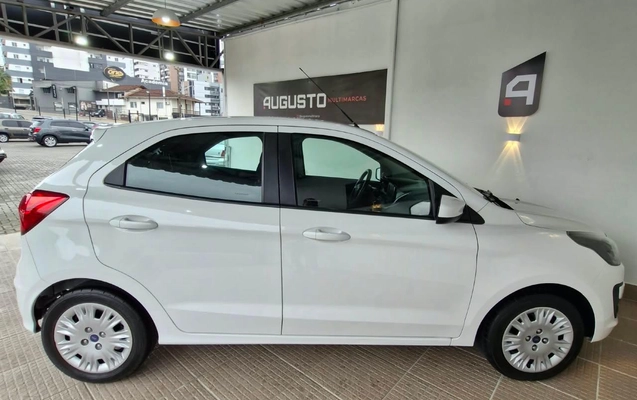 imagem-https://www.socarrao.com.br/sc-vehicle-images-prod/3739053/1788979989479-7b4be2132a2e440e827f3ec1b682bde8_1788979829324.jpg