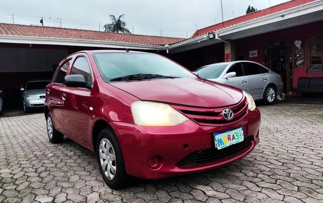 imagem-https://www.socarrao.com.br/sc-vehicle-images-prod/3739116/1789393221417-8461079_13_B_210e9136f3.jpeg