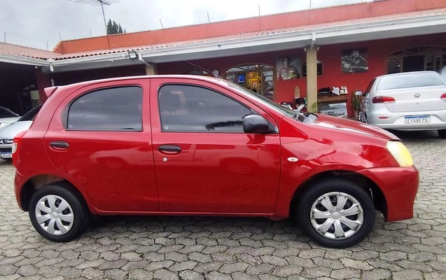 imagem-https://www.socarrao.com.br/sc-vehicle-images-prod/3739116/1789393221425-8461079_7_B_905a2e6030.jpeg