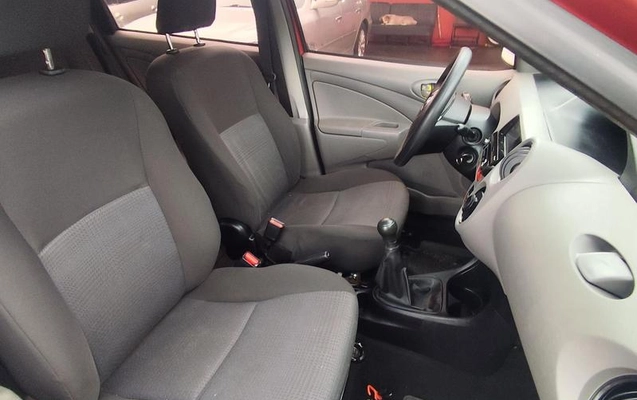 imagem-https://www.socarrao.com.br/sc-vehicle-images-prod/3739116/1789393221431-8461079_3_B_1e587a2257.jpeg