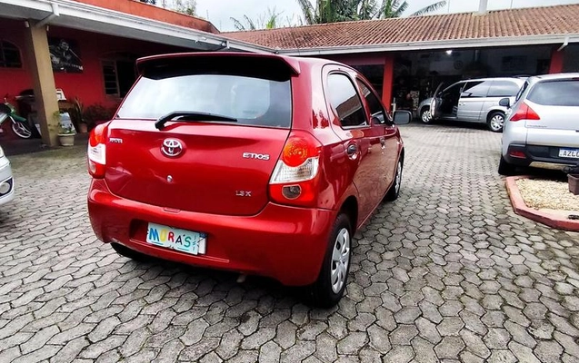 imagem-https://www.socarrao.com.br/sc-vehicle-images-prod/3739116/1789393221448-8461079_4_B_2b90aeac29.jpeg