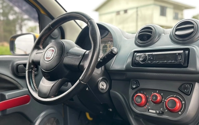 imagem-https://www.socarrao.com.br/sc-vehicle-images-prod/3739178/1788980242792-d1cd17992c6a4e469a5756989e46c96a_1788979778167.jpg