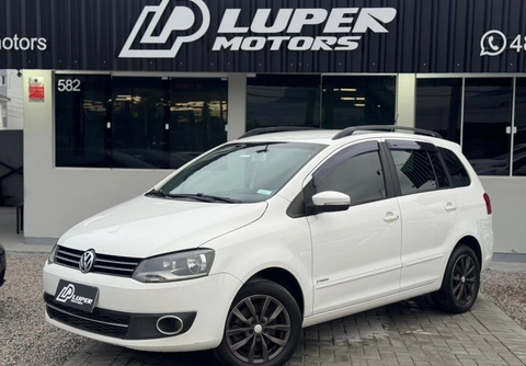 Volkswagen SpaceFox 2014 Branco — foto 1 de 3
