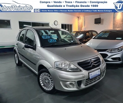Citroën C3 2011 Prata — foto 1 de 3