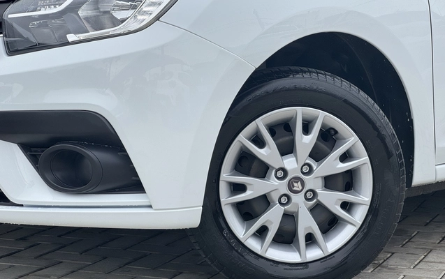 imagem-https://www.socarrao.com.br/sc-vehicle-images-prod/3739224/1788980509702-1_035615.jpg