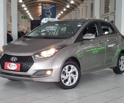 Hyundai HB20 2019 Prata — foto 1 de 3