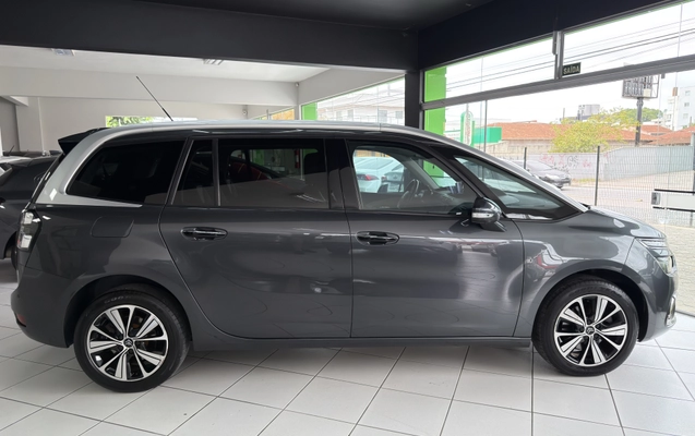 imagem-https://www.socarrao.com.br/sc-vehicle-images-prod/3739349/1788980948122-003_0db0e30a4b41c8c2ce0eeb7a0a148a0b.jpeg