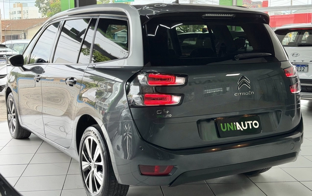imagem-https://www.socarrao.com.br/sc-vehicle-images-prod/3739349/1788980948125-003_182b7e00dfaa9e8c9c3b9ac5eaff8103.jpeg