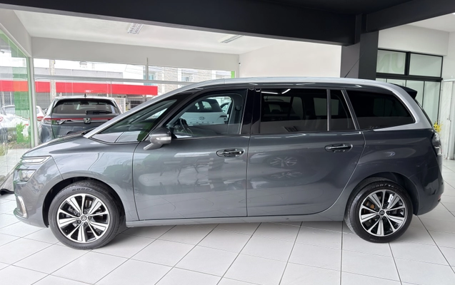 imagem-https://www.socarrao.com.br/sc-vehicle-images-prod/3739349/1788980948126-003_55e65d393d944cff5983b820147048f7.jpeg
