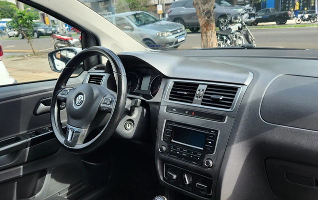 imagem-https://www.socarrao.com.br/sc-vehicle-images-prod/3739565/1789765008408-6cc80b02-9c98-45bb-9183-a1d839583e52.jpg