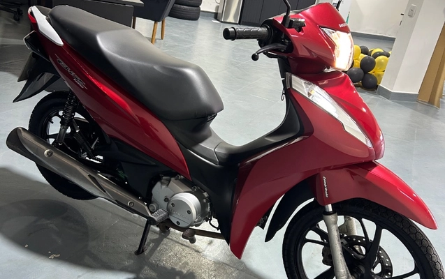 imagem-https://www.socarrao.com.br/sc-vehicle-images-prod/3739568/1790283102745-gb-554f5ed.jpeg