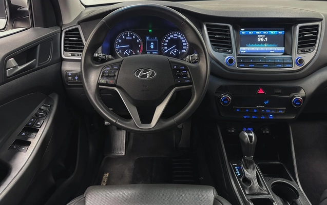 imagem-https://www.socarrao.com.br/sc-vehicle-images-prod/3739670/1788982071182-e1c8023a9d3140b383b7fa8cc3025b5d_1788982052833.jpg