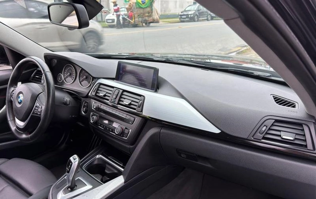 imagem-https://www.socarrao.com.br/sc-vehicle-images-prod/3739700/1788982164420-8378245_10_B_da2d7ccc9f.jpeg