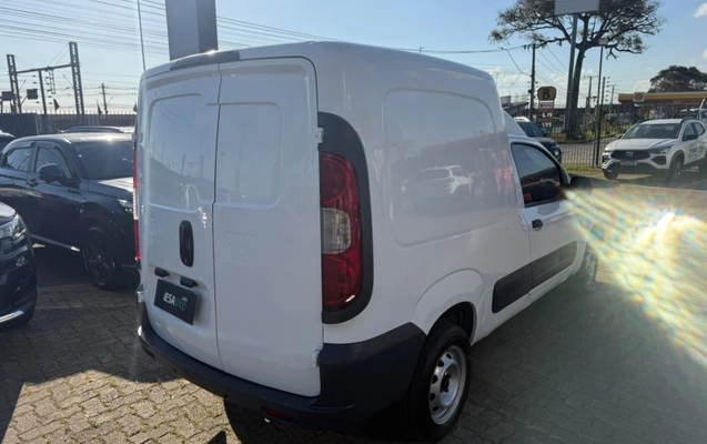 imagem-https://www.socarrao.com.br/sc-vehicle-images-prod/3739726/1789649515738-8Oq1ellmnsoIBrItLlLTnlPcHLhOqQvl.jpg
