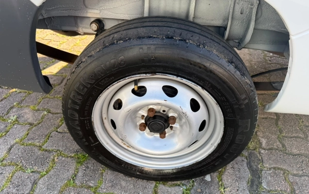 imagem-https://www.socarrao.com.br/sc-vehicle-images-prod/3739726/1789649515746-1Q5ebthWpxpXaBT3kv3FW0r1g8U0gG9n.jpg
