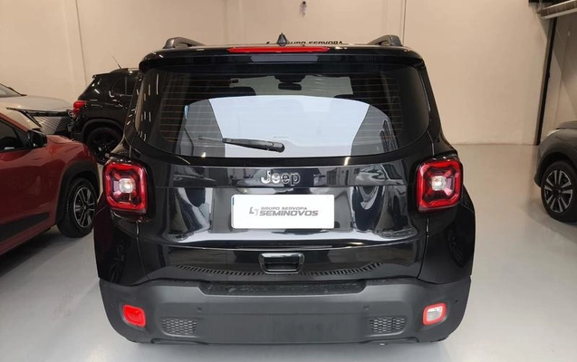 imagem-https://www.socarrao.com.br/sc-vehicle-images-prod/3739729/1789067409174-8461494_8_B_c14584d138.jpeg