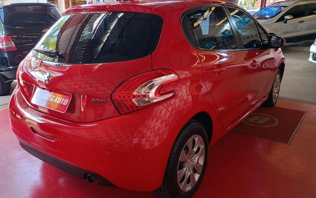 imagem-https://www.socarrao.com.br/sc-vehicle-images-prod/37398/1780315157431-7495155_2_B_9bc653bce2.jpeg